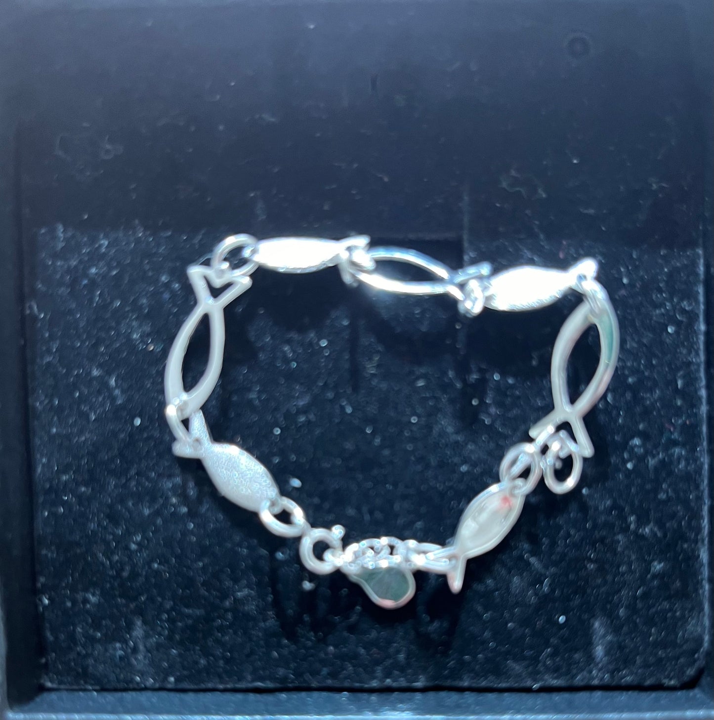 鱼手链 【Bracelet - Fish Chain】魚手鍊